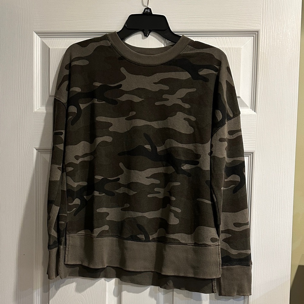Time and Tru Camouflage Print Sweatshirt